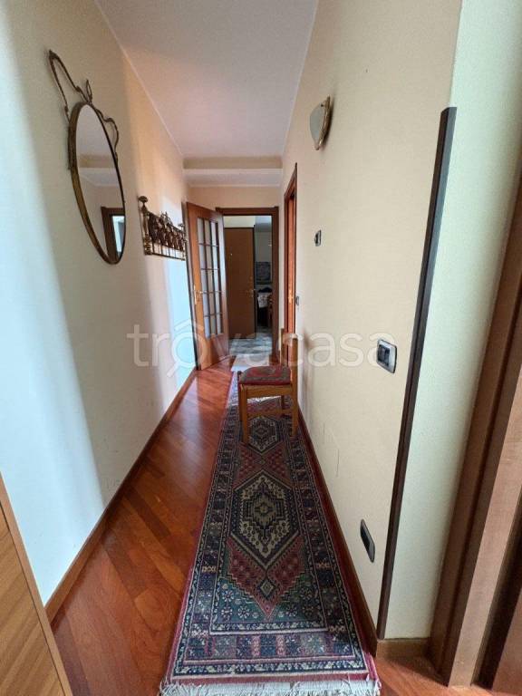 appartamento in vendita a Lecco in zona Rancio