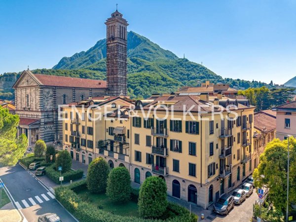 appartamento in vendita a Lecco in zona Lecco Centro