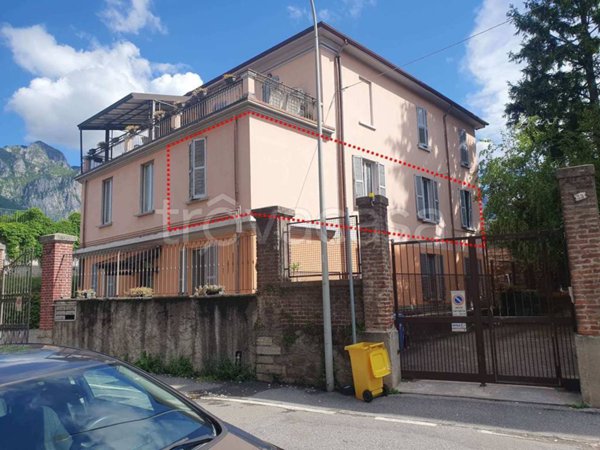 appartamento in vendita a Lecco in zona Pescarenico