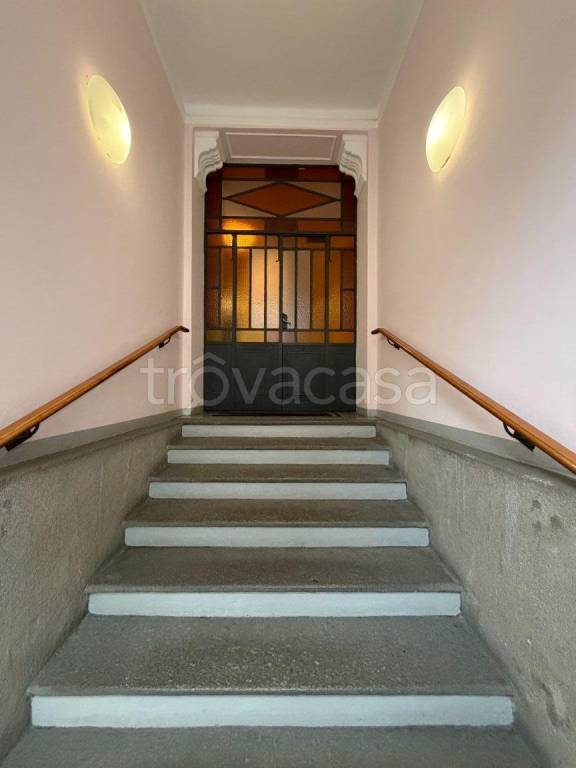 appartamento in vendita a Lecco in zona Lecco Centro