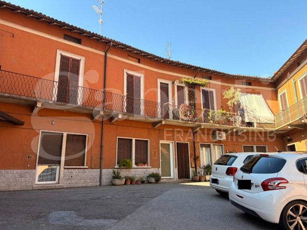 appartamento in vendita a Lecco in zona Acquate