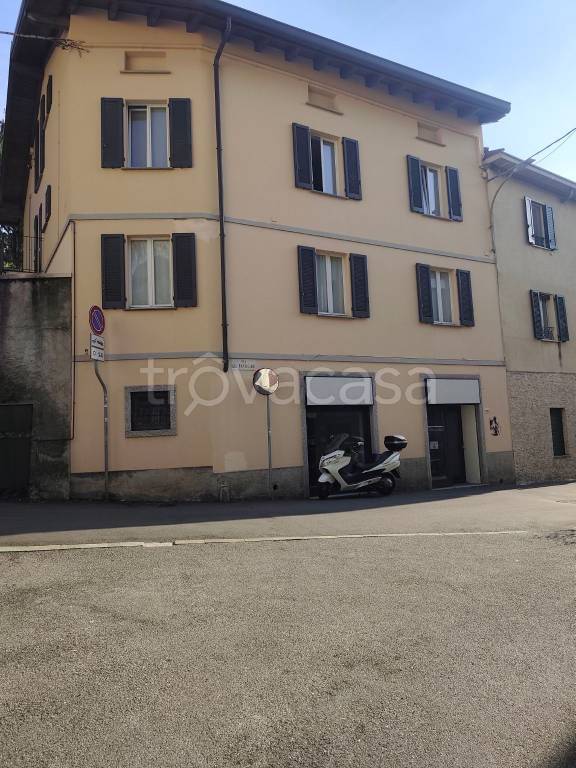 appartamento in vendita a Lecco in zona San Giovanni
