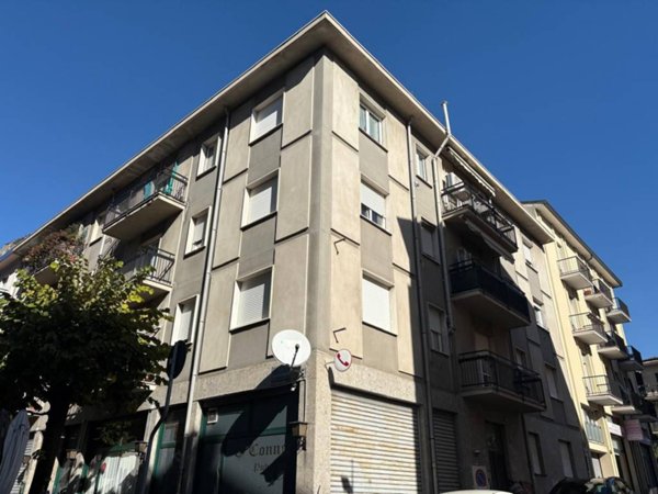 appartamento in vendita a Lecco in zona Viale Turati