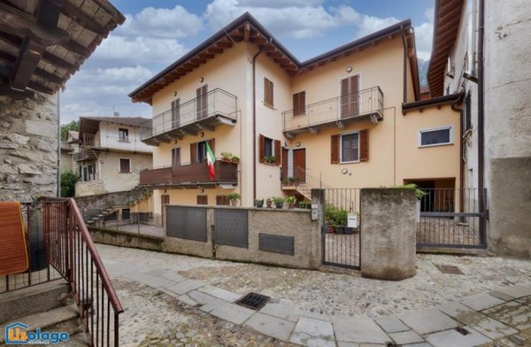 appartamento in vendita a Lierna