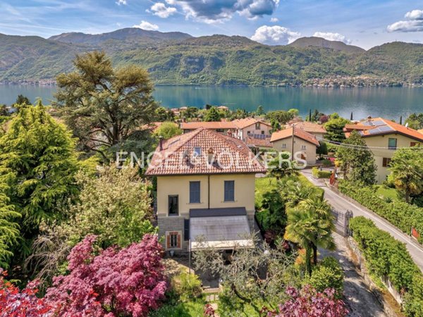 casa indipendente in vendita a Lierna