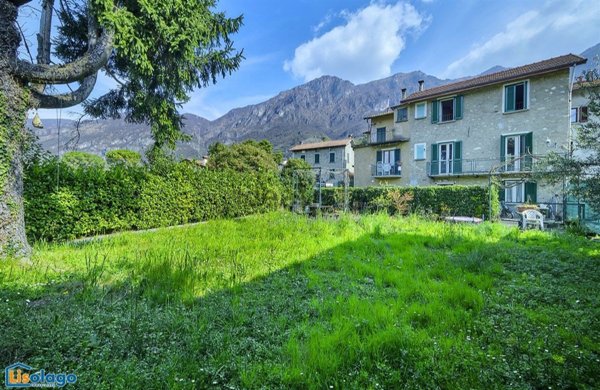 casa indipendente in vendita a Lierna in zona Grumo