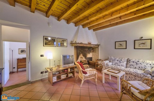 appartamento in vendita a Lierna
