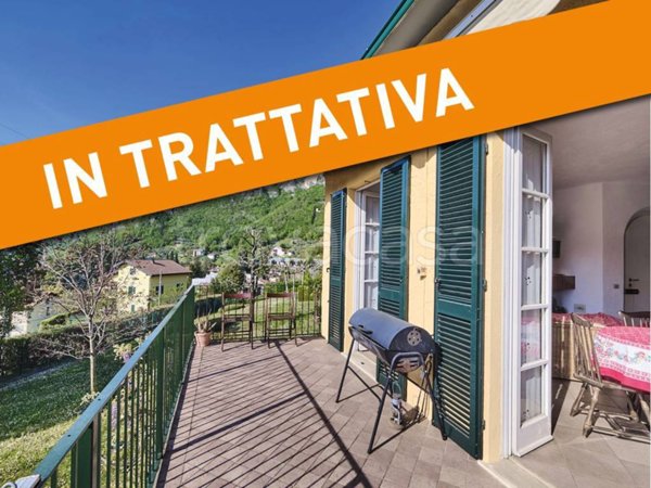 appartamento in vendita a Lierna in zona Giussana