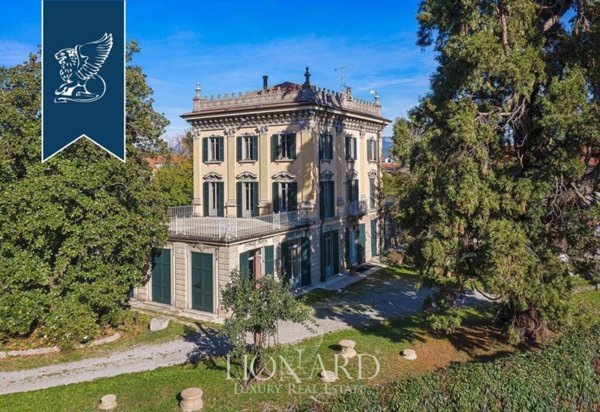 capannone in vendita a Lomagna
