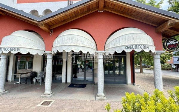 quadrivano in vendita a Lomagna