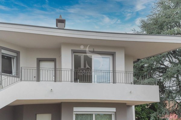 appartamento in vendita a Lomagna