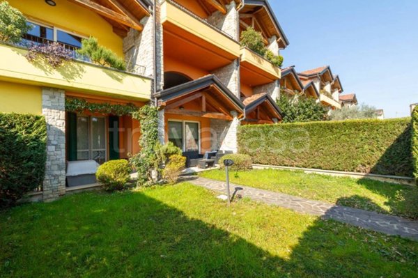 appartamento in vendita a Lomagna