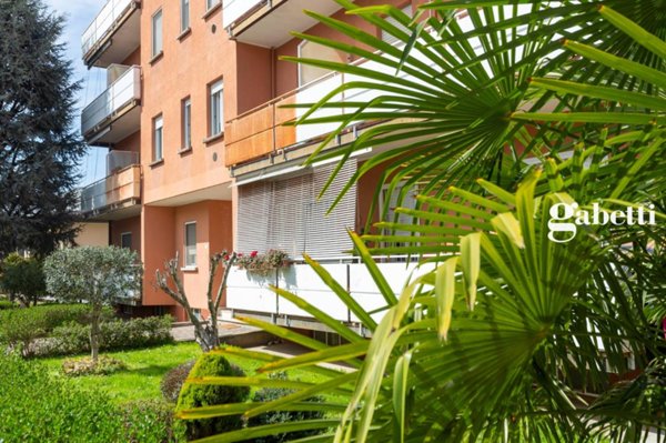 appartamento in vendita a Lomagna