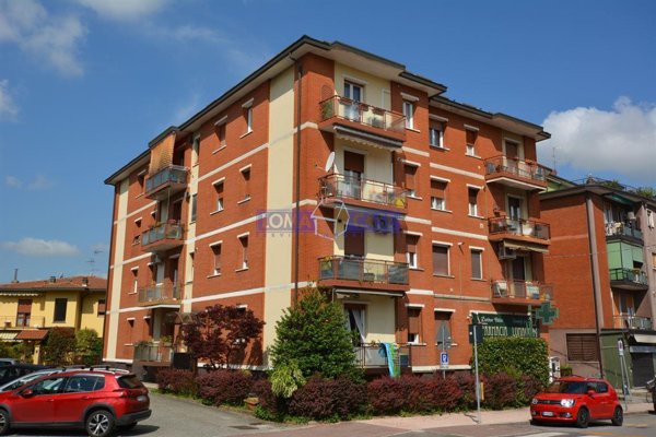 appartamento in vendita a Lomagna