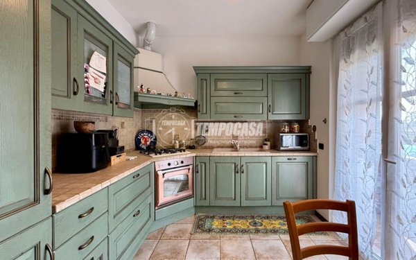 appartamento in vendita a Lomagna