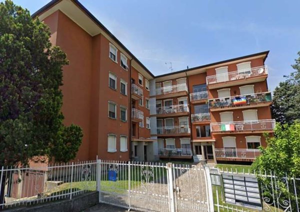 appartamento in vendita a Lomagna