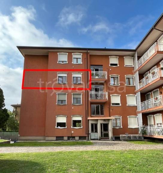 appartamento in vendita a Lomagna
