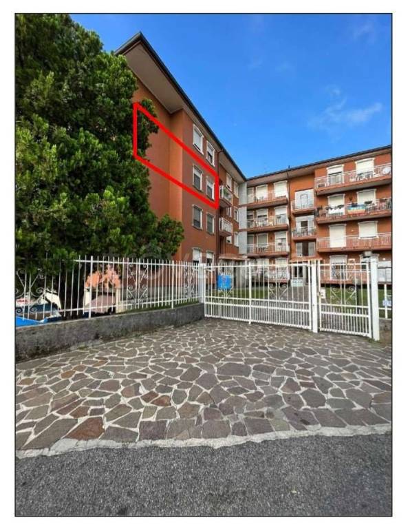 appartamento in vendita a Lomagna