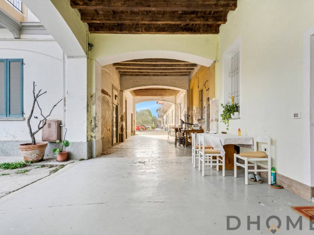 appartamento in vendita a Lomagna
