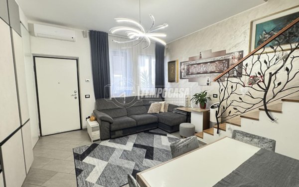 appartamento in vendita a Lomagna