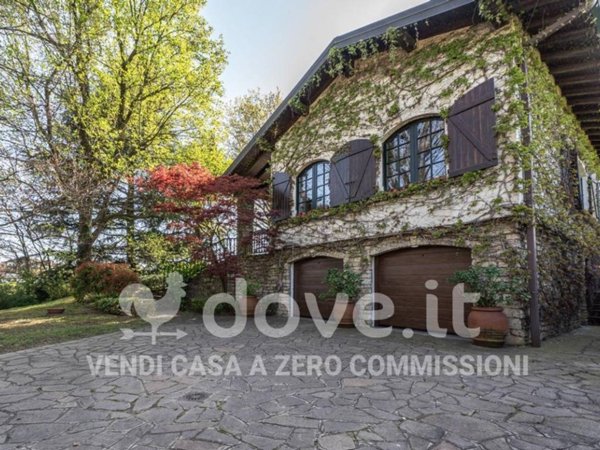 casa indipendente in vendita a Lomagna