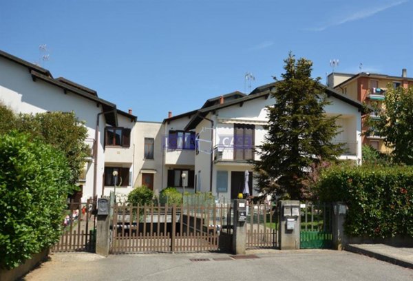 appartamento in vendita a Lomagna