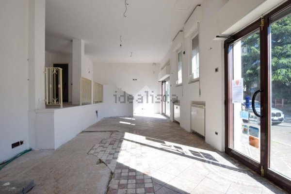 appartamento in vendita a Lomagna