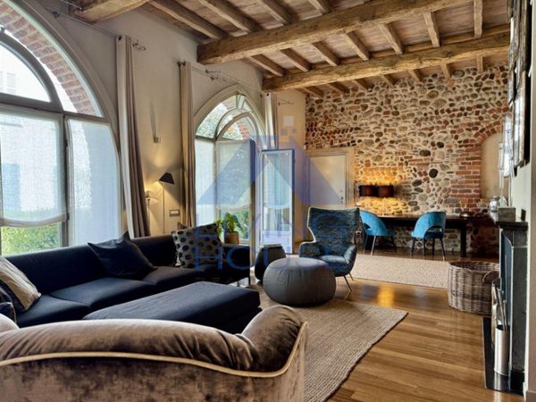 appartamento in vendita a Lomagna