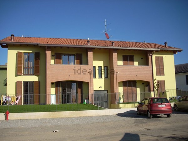 appartamento in vendita a Lomagna
