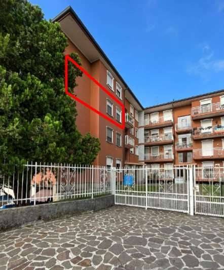 appartamento in vendita a Lomagna
