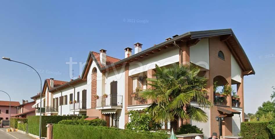 appartamento in vendita a Lomagna