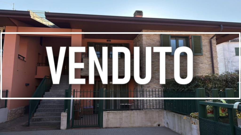 appartamento in vendita a Lomagna