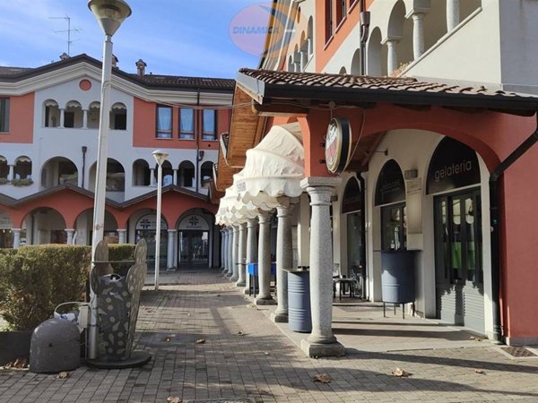 appartamento in vendita a Lomagna