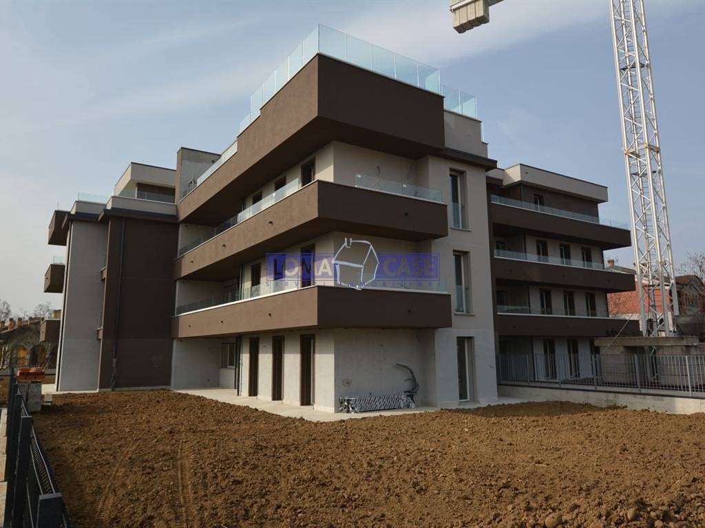 appartamento in vendita a Lomagna