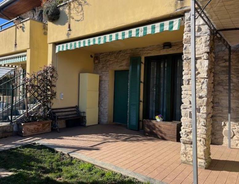 appartamento in vendita a Lomagna