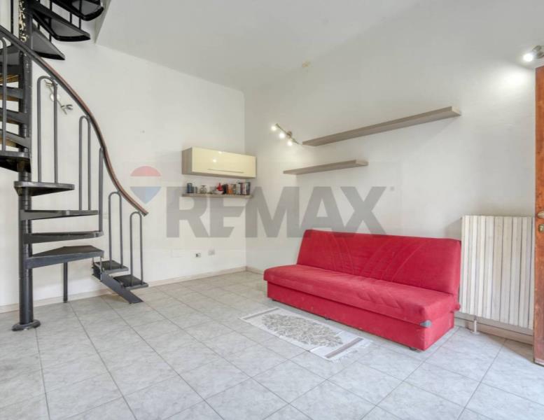 casa indipendente in vendita a Lomagna