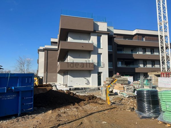 appartamento in vendita a Lomagna