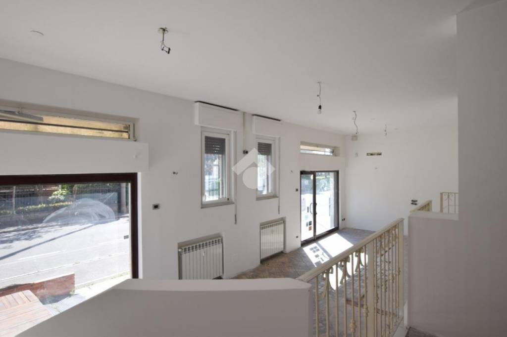 appartamento in vendita a Lomagna