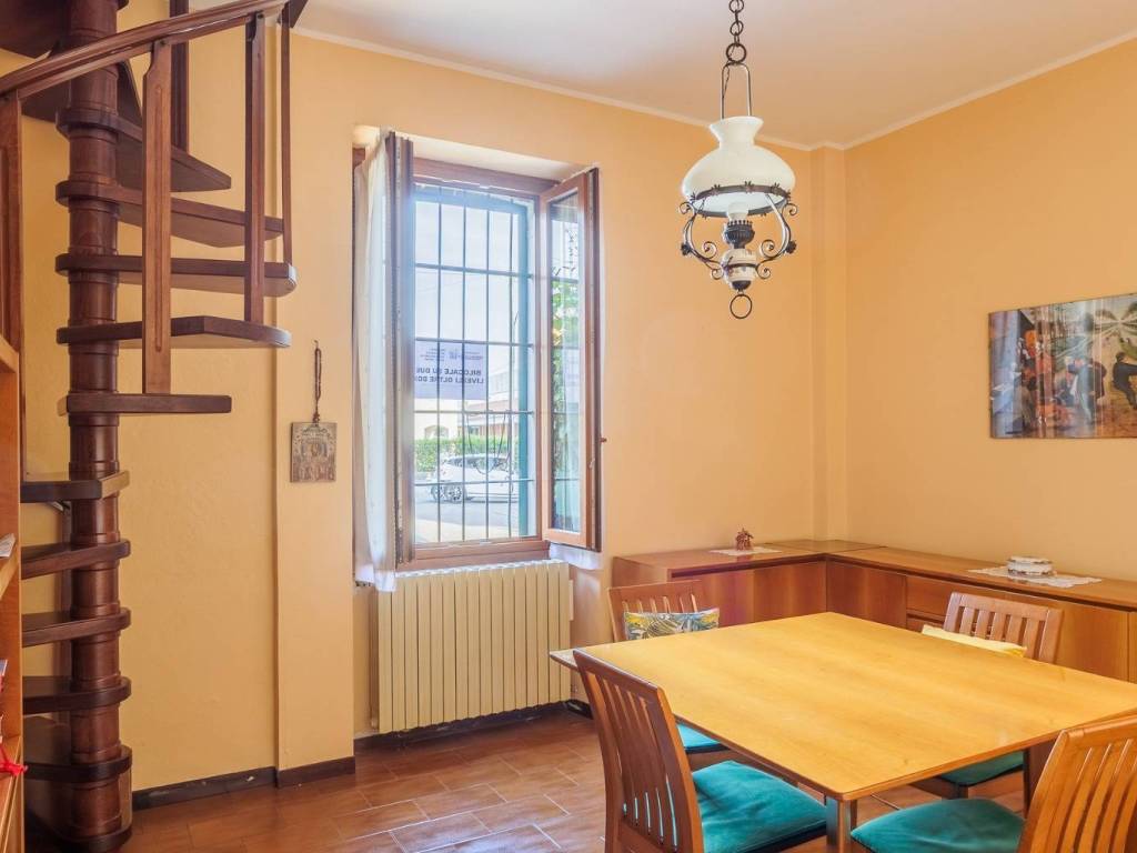 appartamento in vendita a Lomagna