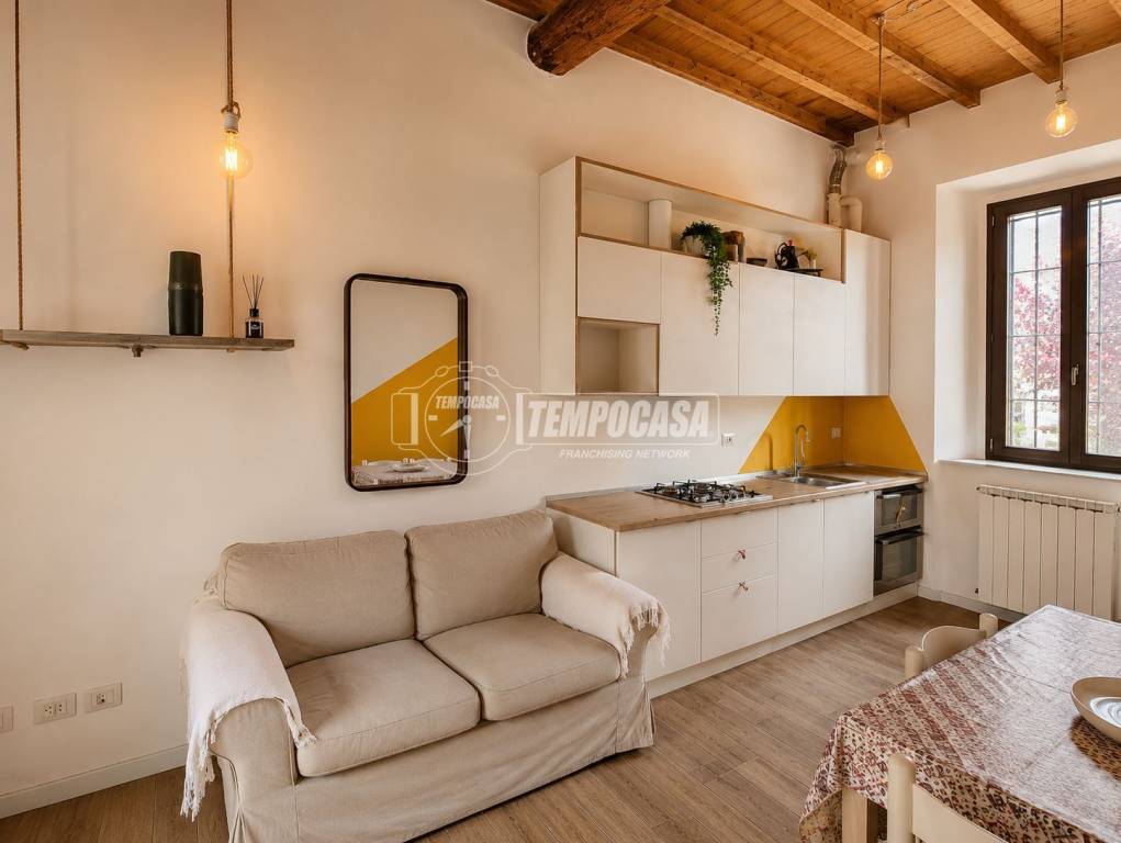appartamento in vendita a Lomagna