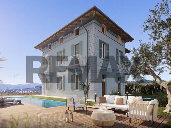 casa indipendente in vendita a Lomagna