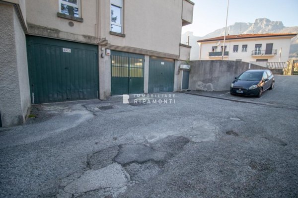 ufficio in vendita a Malgrate