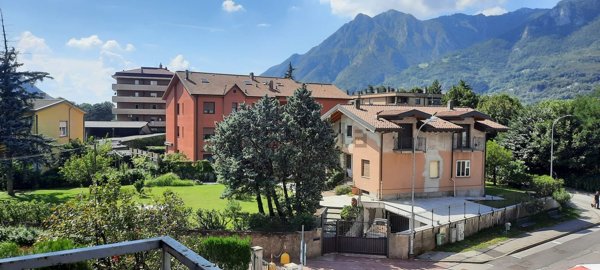 appartamento in vendita a Malgrate