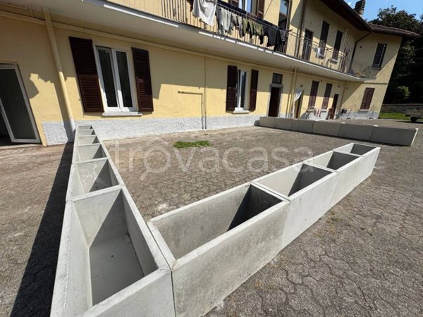 appartamento in vendita a Malgrate in zona Centro