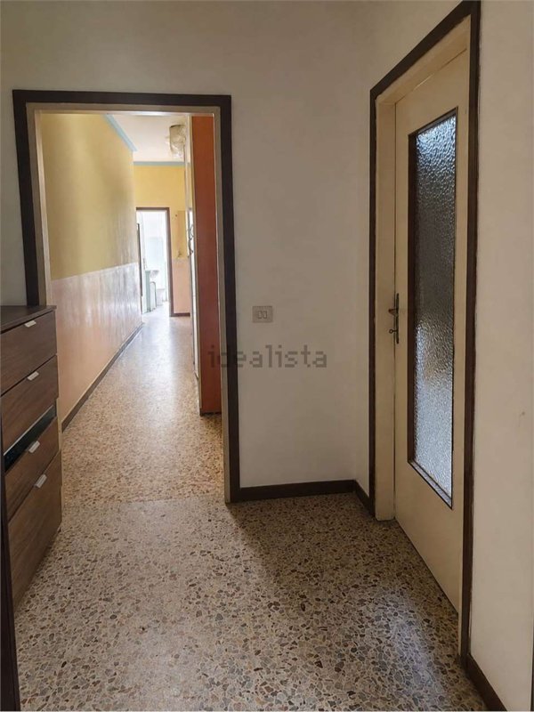 appartamento in vendita a Malgrate in zona Centro