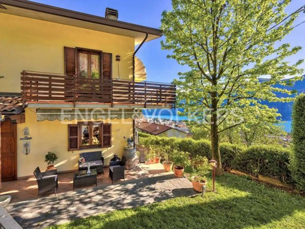 casa indipendente in vendita a Mandello del Lario