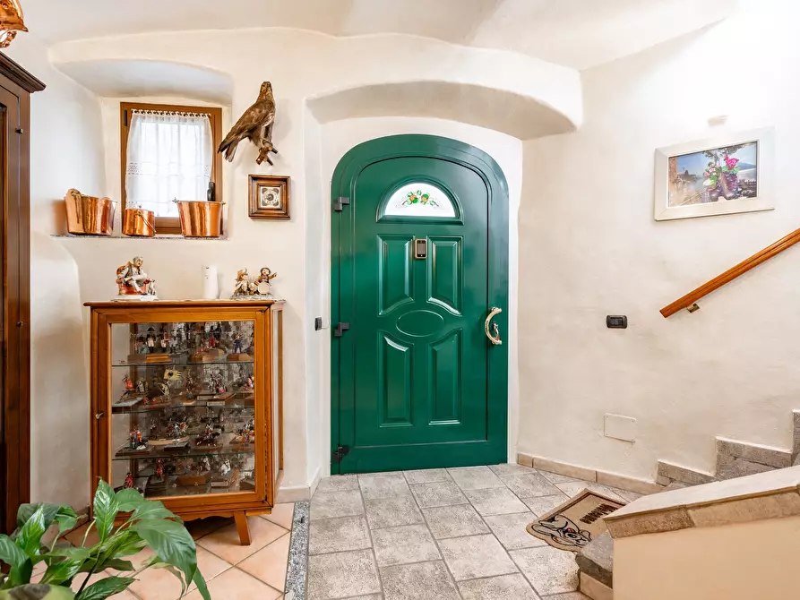 casa indipendente in vendita a Mandello del Lario