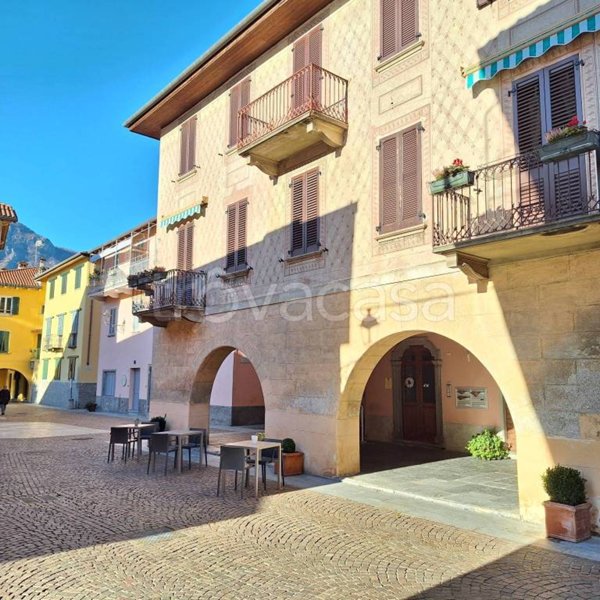trivano in vendita a Mandello del Lario