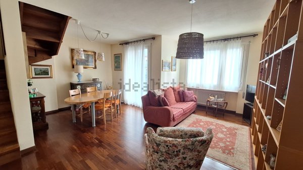 appartamento in vendita a Mandello del Lario