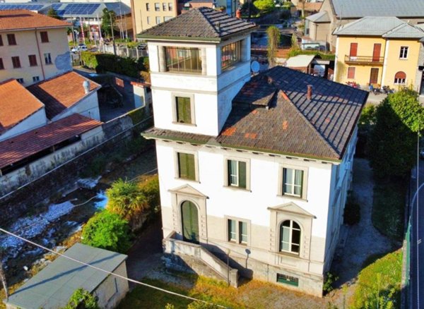 casa indipendente in vendita a Mandello del Lario